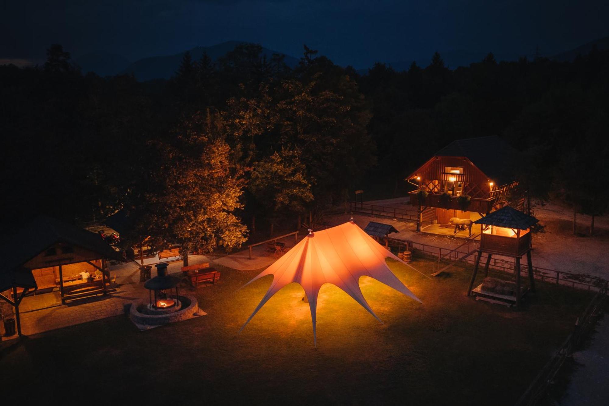 Ranc Mackadam Ranch Mackadam Trzic Exterior foto