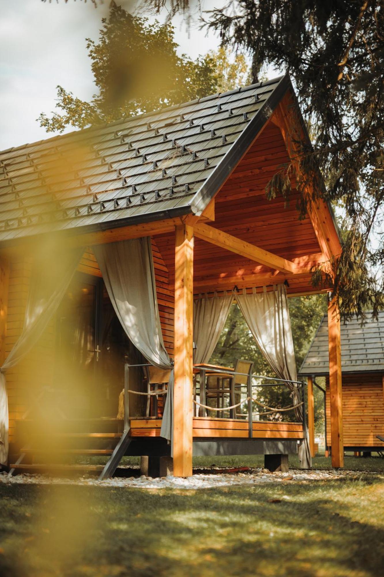 Ranc Mackadam Ranch Mackadam Trzic Exterior foto